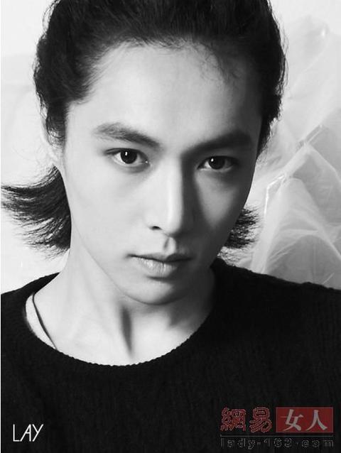 EXO团LAY现在的样子