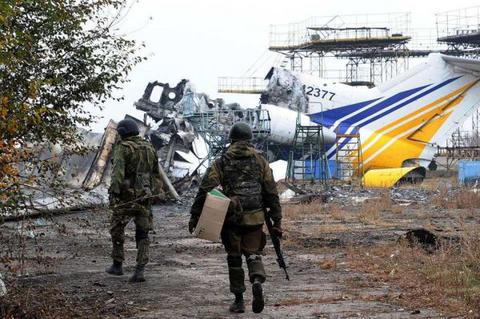 乌克兰爱国电影《钢骨》 还原顿涅茨克机场战役