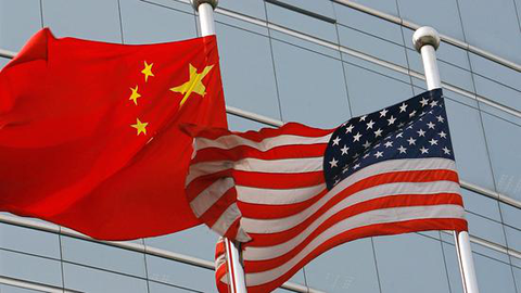 中国与美国国旗 (图源:网络)