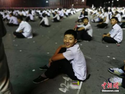 点击进入下一页
