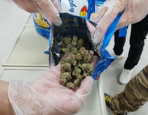 ç&sup1;å»è¿å¥ä¸ä¸é¡µ