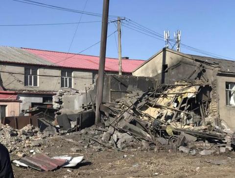 哈尔滨一食品加工厂锅炉房发生爆炸 致2人死亡