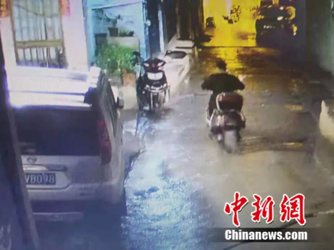 ç&sup1;å»è¿å¥ä¸ä¸é¡µ