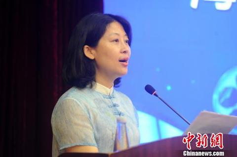 漳州电视台副台长陈邑萍代表主办方致辞。　张金川 摄