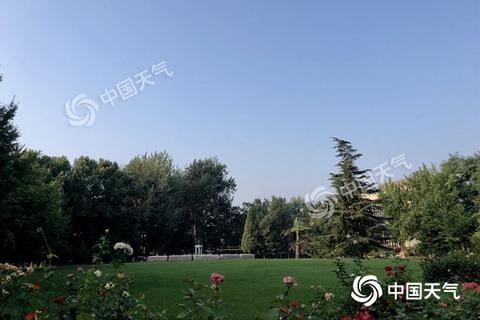 åäº¬ä»æ¥å¥ä&frac14;æé«æ°æ¸©33â å¨æ«é·ç­æç»­