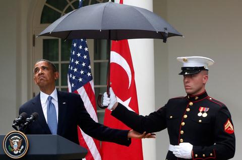 marine-umbrella-obama.jpg