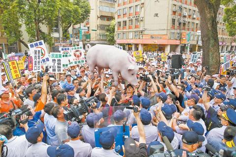 美猪美牛还没到，台湾十县市已宣布“自治”