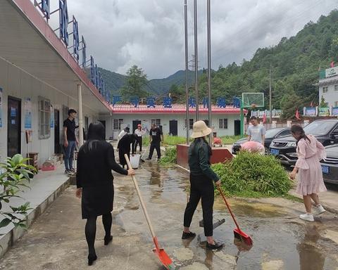 爱国卫生专项行动4_副本.jpg