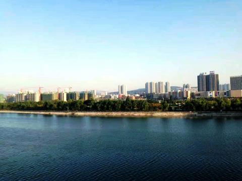 县城一角微信图片_20201120211839_1.jpg