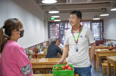 刘传军:开放美菜平台 助力农产品"出村进城"