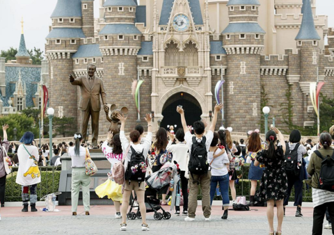 东京迪士尼宣布将提升每日人数上限 延长营业时间