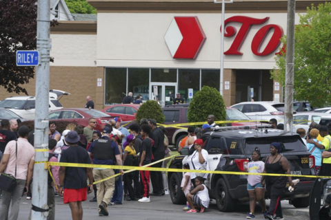 美国纽约州布法罗超市发生枪击事件致10死3伤(组图)