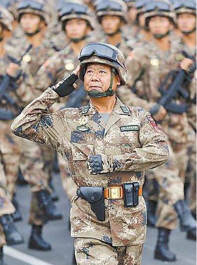 夏俊友少将接任黑龙江省军区司令员 曾率部在天安门前受阅