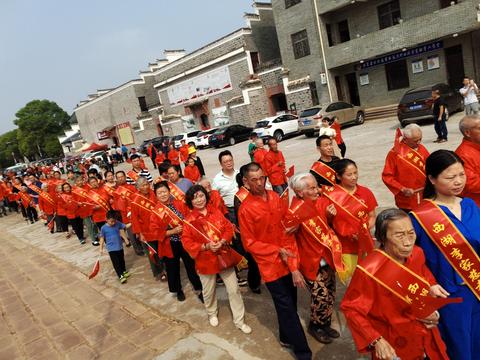 西湖李家慈孝大會在江西進賢舉辦